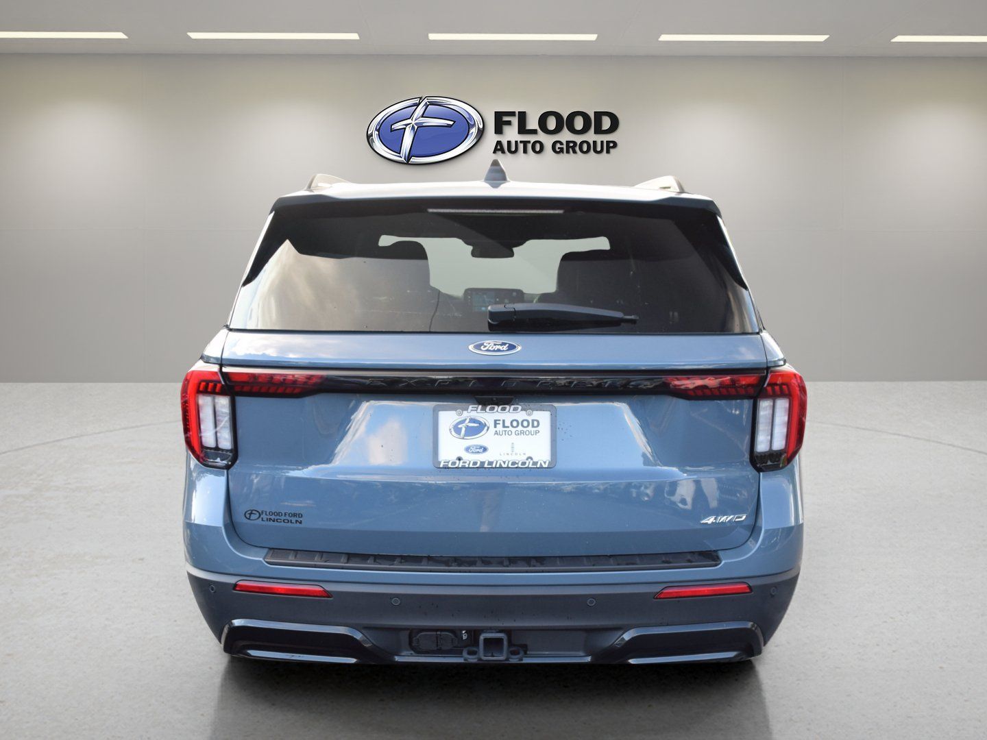 Used 2025 Ford Explorer ST-Line AWD/4WD image 5