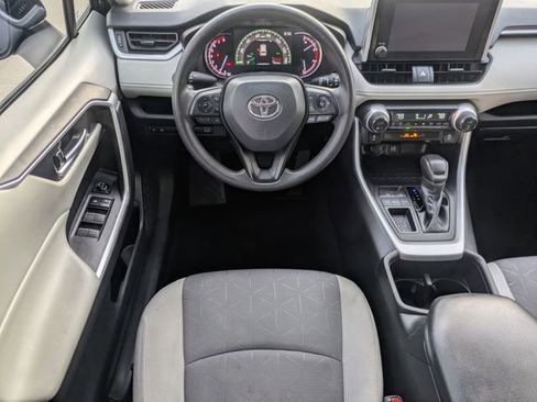 Used 2023 Toyota RAV4 XLE image 12