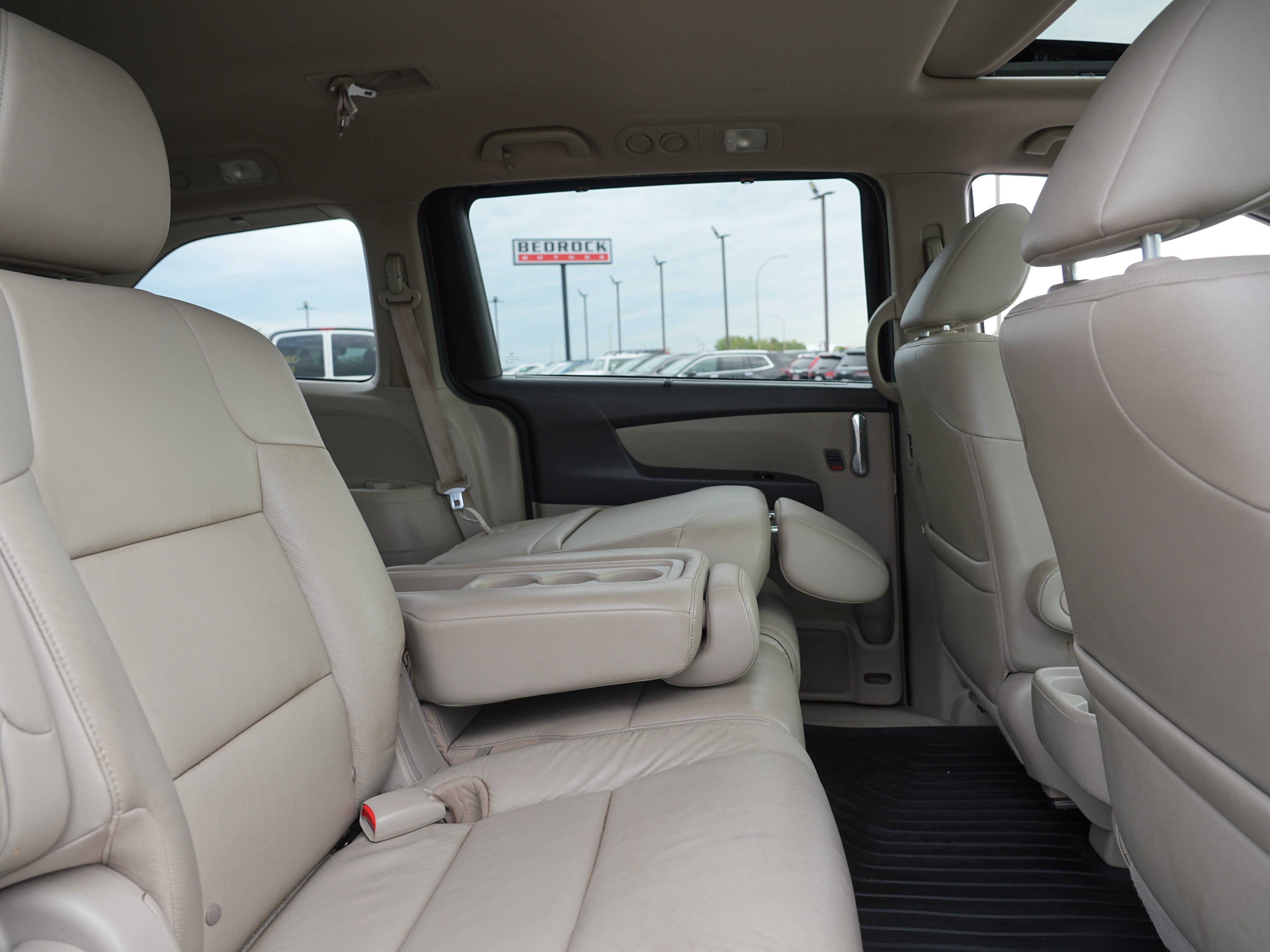 Used 2015 Honda Odyssey EX-L image 25