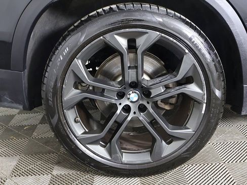 Used 2023 BMW X5 xDrive40i AWD/4WD image 26