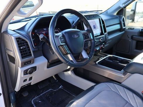 Used 2022 Ford F450 Limited w/ FX4 Off-Road Package image 24