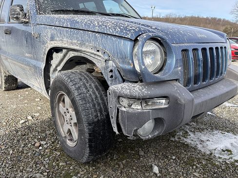 Used 2004 Jeep Liberty Sport w/ PWR Convenience Group image 5