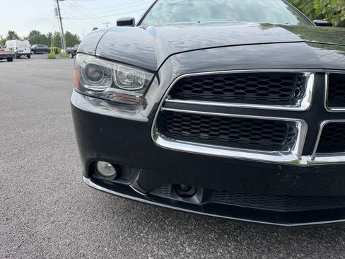 Used 2012 Dodge Charger R/T RWD image 6