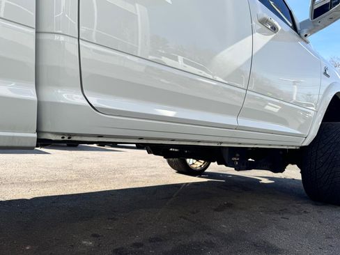 Used 2020 RAM 2500 Laramie w/ Night Edition image 19