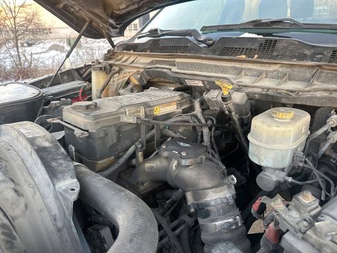 Used 2017 RAM 3500 Tradesman w/ Chrome Appearance Group image 13