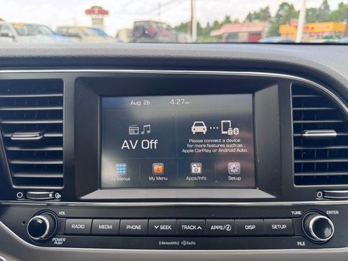 Used 2017 Hyundai Elantra Value Edition w/ Cargo Package image 23