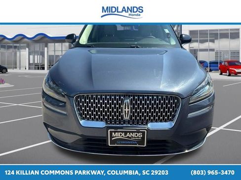 Used 2022 Lincoln Corsair AWD w/ Equipment Group 101A image 2