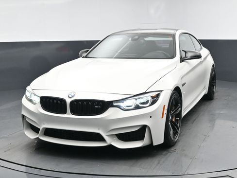 Used 2020 BMW M4 Coupe image 1