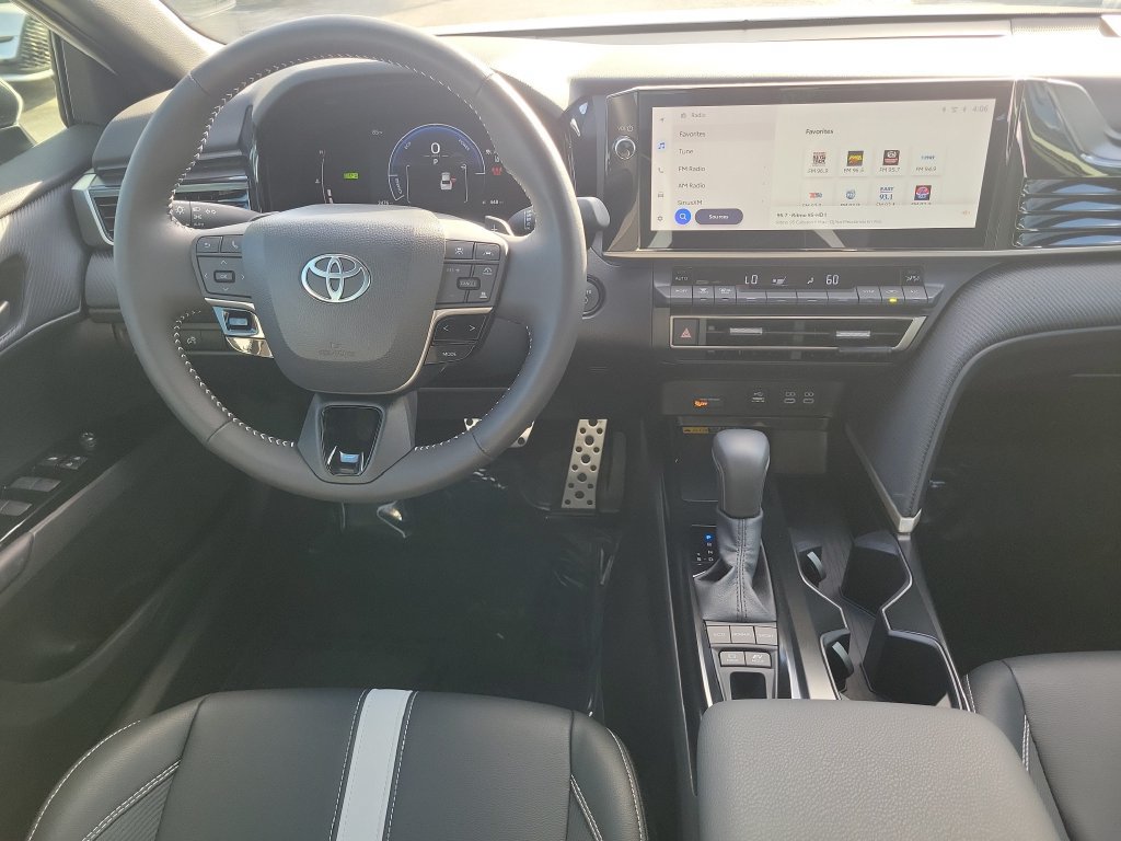 Used 2025 Toyota Camry SE w/ Multimedia Upgrade Package FWD image 13