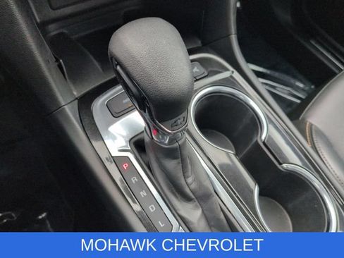 Used 2024 Chevrolet Equinox Premier AWD/4WD image 17