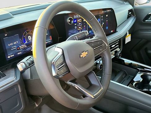New 2026 Chevrolet Tahoe LS image 9