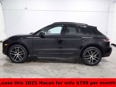 Certified 2025 Porsche Macan image 2