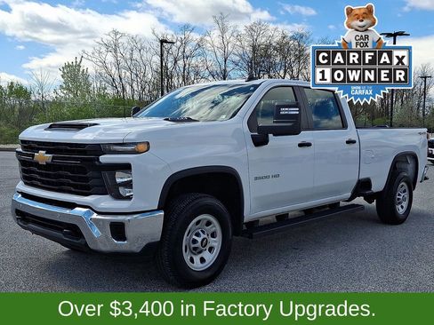 Used 2025 Chevrolet Silverado 3500 W/T w/ WT/CX Safety Package AWD/4WD image 6