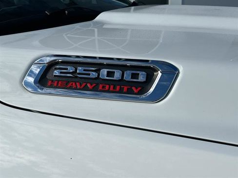 Used 2022 RAM 2500 Laramie w/ Safety Group B image 5