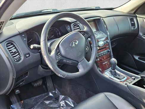Used 2017 INFINITI QX50 2WD w/ Premium Plus Package image 7