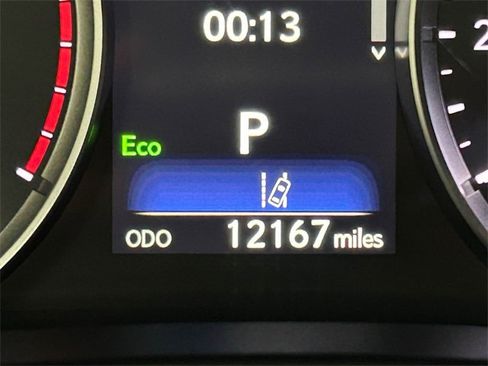 Certified 2025 Lexus IS 300 F Sport image 18