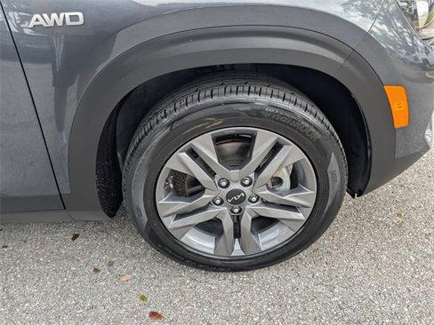 Used 2023 Kia Seltos S image 19