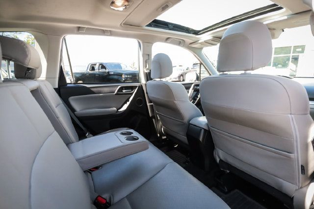 Used 2015 Subaru Forester 2.5i Touring w/ Eyesight & Navigation System AWD/4WD image 44