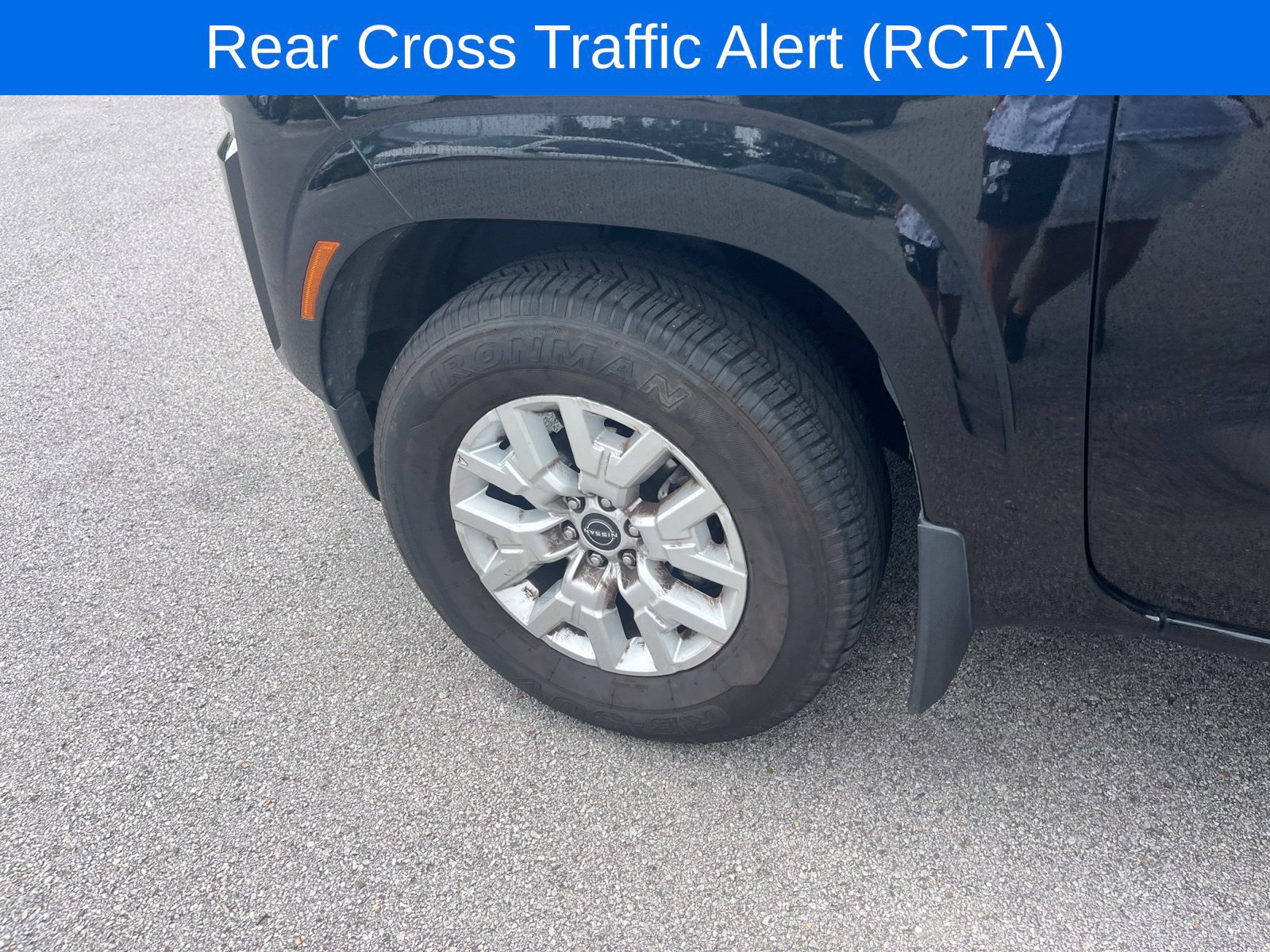Used 2023 Nissan Frontier SV w/ Technology Package RWD image 11
