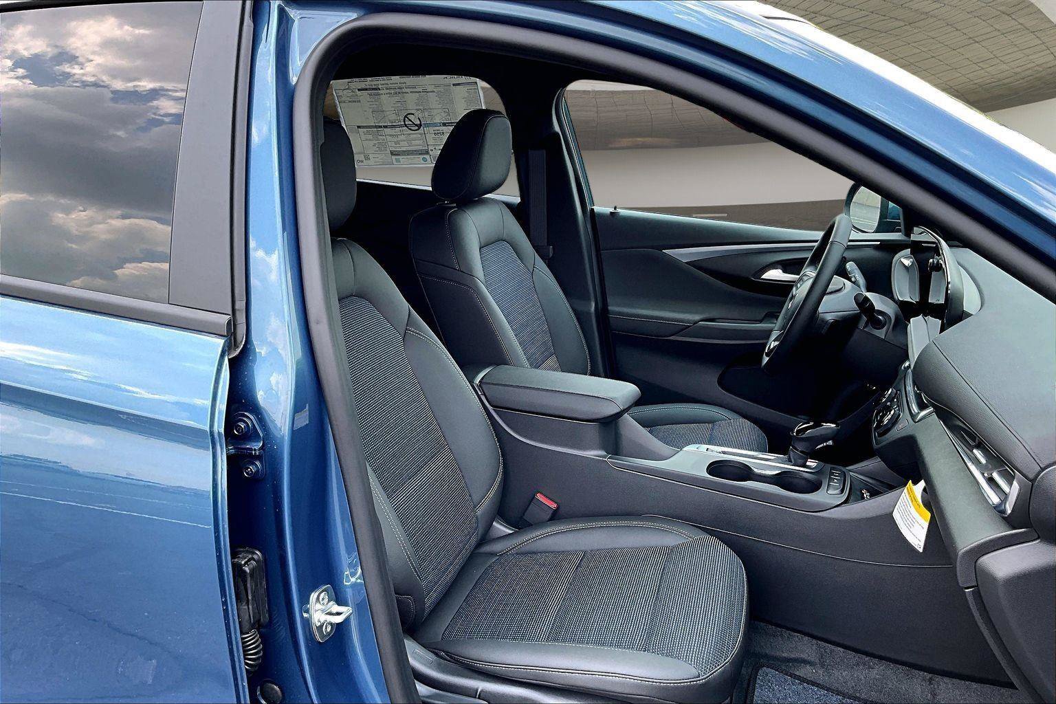 New 2026 Buick Envista Preferred w/ Convenience I Package FWD image 11