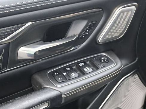 Used 2019 RAM 1500 Limited AWD/4WD image 12