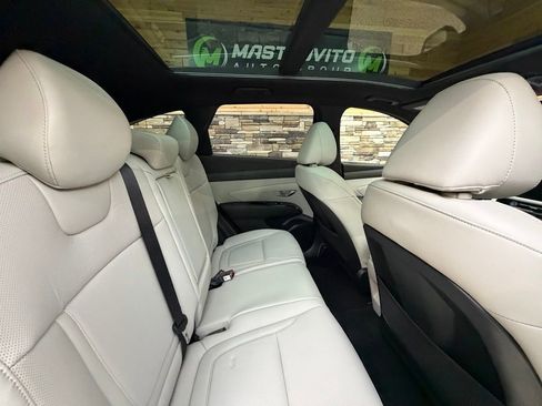 Certified 2025 Hyundai Tucson Limited image 31