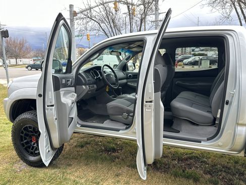 Used 2006 Toyota Tacoma TRD Off Road 4WD image 20