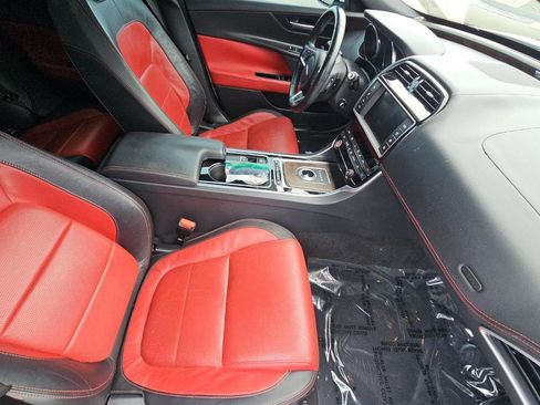 Used 2017 Jaguar XE R-Sport RWD image 8