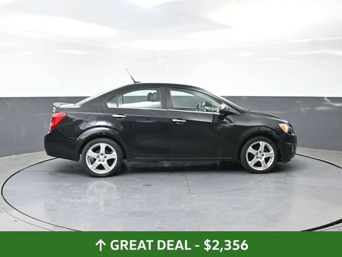 Used 2014 Chevrolet Sonic LTZ FWD image 2