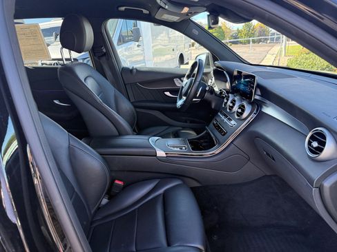 Used 2022 Mercedes-Benz GLC 300 4MATIC image 19