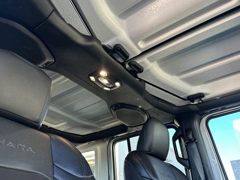 Certified 2023 Jeep Wrangler Unlimited Sahara image 17