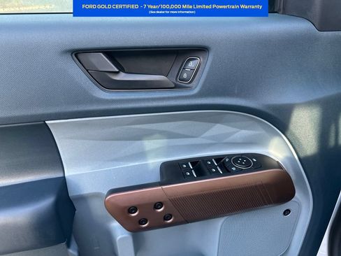 Certified 2024 Ford Maverick Lariat FWD image 10