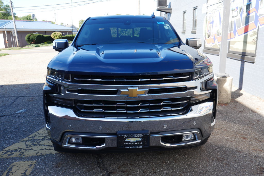 Used 2019 Chevrolet Silverado 1500 LTZ w/ LTZ Premium Package AWD/4WD image 24