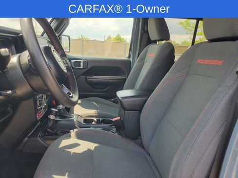 Used 2024 Jeep Wrangler Unlimited Rubicon AWD/4WD image 12