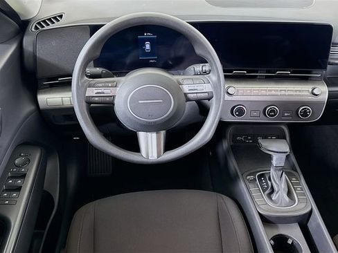 Certified 2024 Hyundai Kona SE image 23