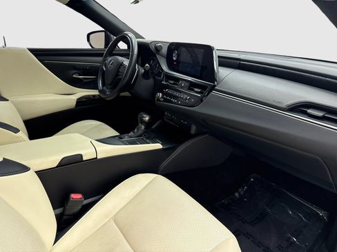 Used 2022 Lexus ES 300h w/ Premium Package FWD image 43