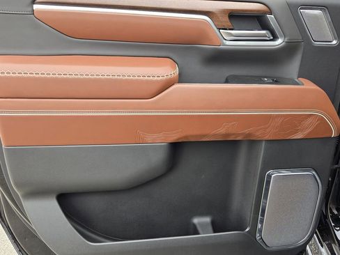 New 2026 GMC Sierra 3500 Denali Ultimate image 38