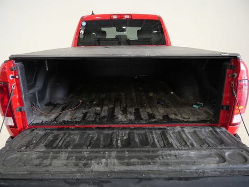 Used 2019 RAM 1500 Tradesman w/ Tradesman SXT Package AWD/4WD image 25