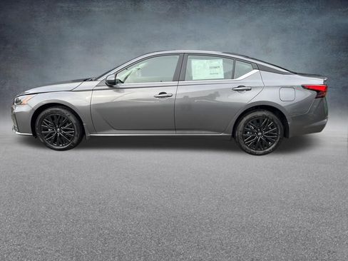 New 2026 Nissan Altima 2.5 SV w/ SV Special Edition Package AWD/4WD image 6