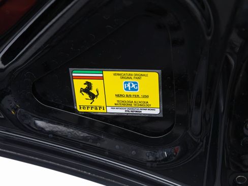 Used 2025 Ferrari Roma Spider RWD image 51