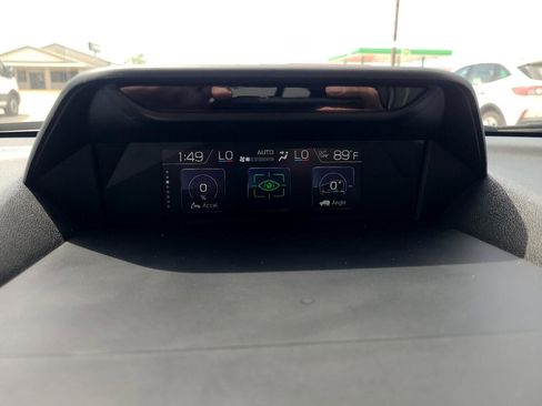 Used 2020 Subaru Forester Touring image 21