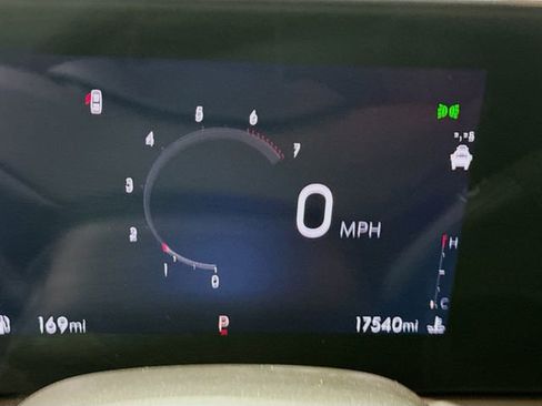 Used 2025 Buick Encore GX Sport Touring w/ Comfort Package image 14