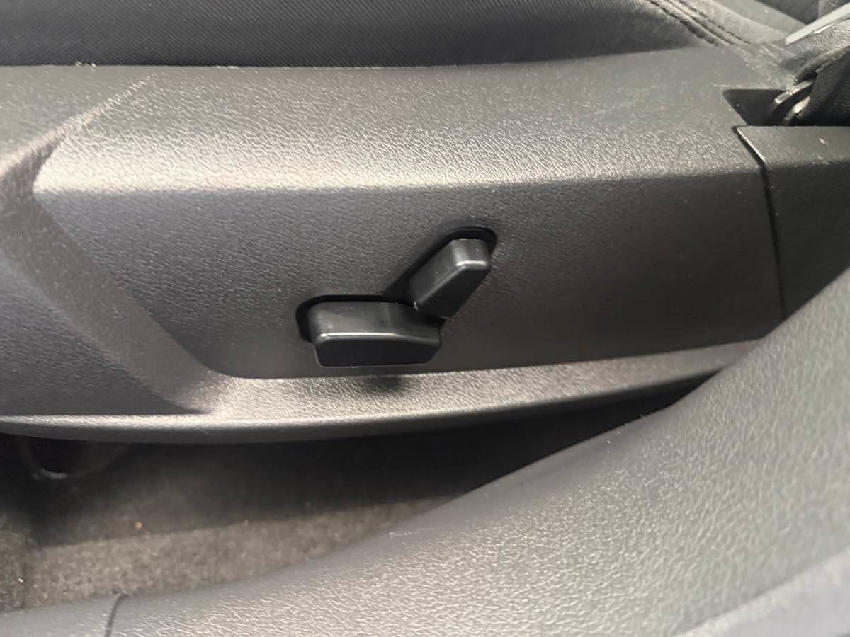 Used 2008 Chrysler 300 LX RWD image 22