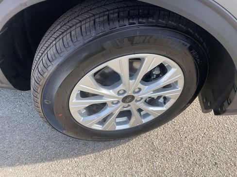 New 2026 Ford Escape Active image 16