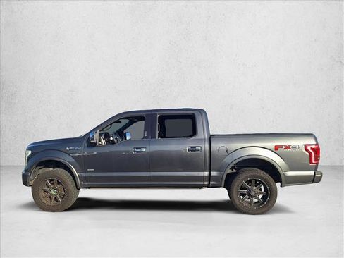 Used 2016 Ford F150 Platinum w/ Equipment Group 701A Luxury image 8