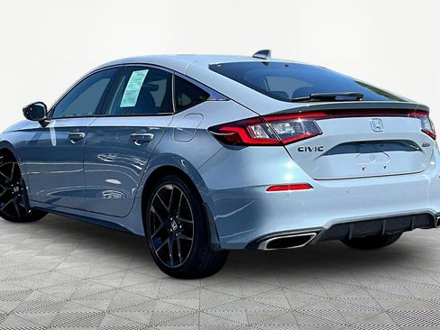 Used 2023 Honda Civic Sport Touring image 4