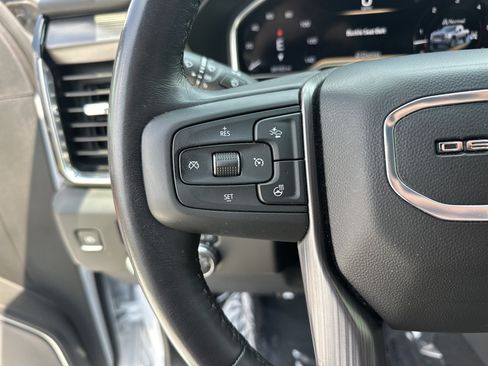 Used 2025 GMC Sierra 2500 Denali Ultimate AWD/4WD image 19