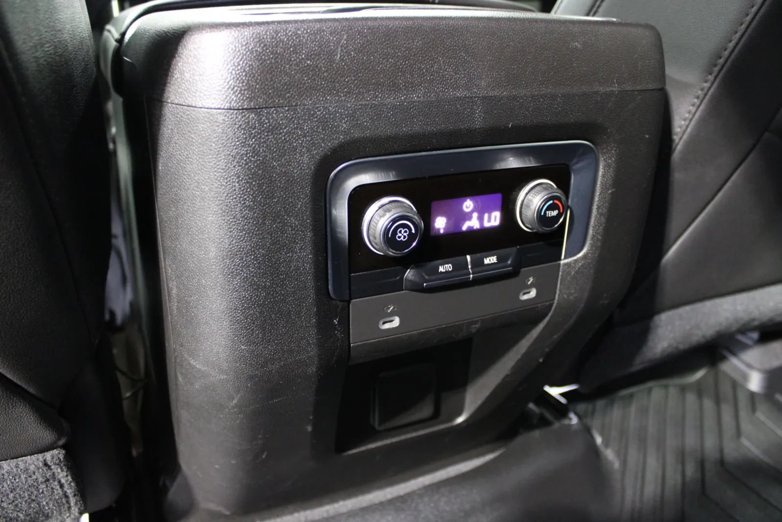 Used 2021 Chevrolet Tahoe Z71 AWD/4WD image 48