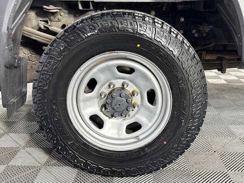 Used 2022 Ford F350 XL w/ Power Equipment Group image 30