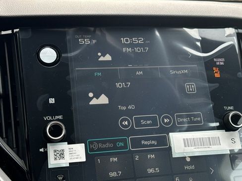 Certified 2025 Subaru Legacy Premium AWD/4WD image 19